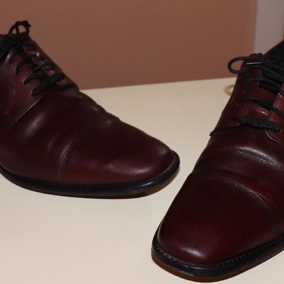 Johnston & Murphy Cap Toed Mens Dress Shoes - Picture 3 of 6